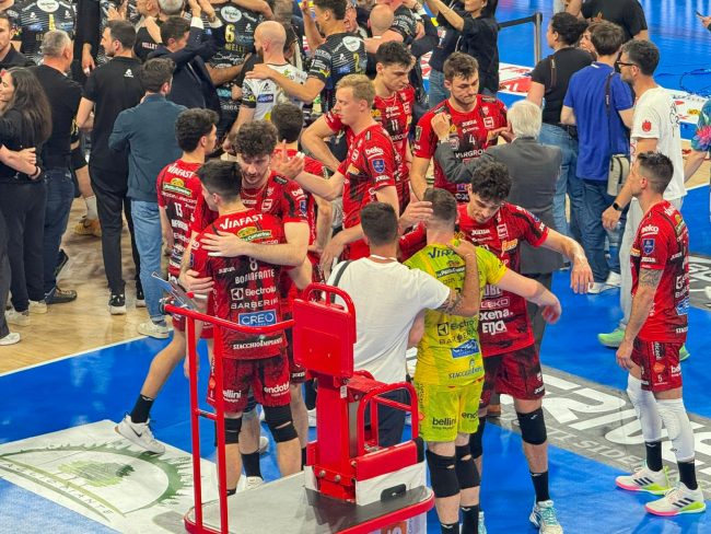 scudetto-perugia7-650x488