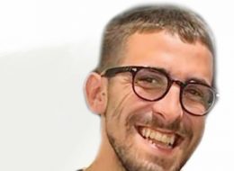 Michele era appena rientrato dal Vietnam,  stava andando dagli amici.  «Siamo sconvolti, un bravissimo ragazzo»