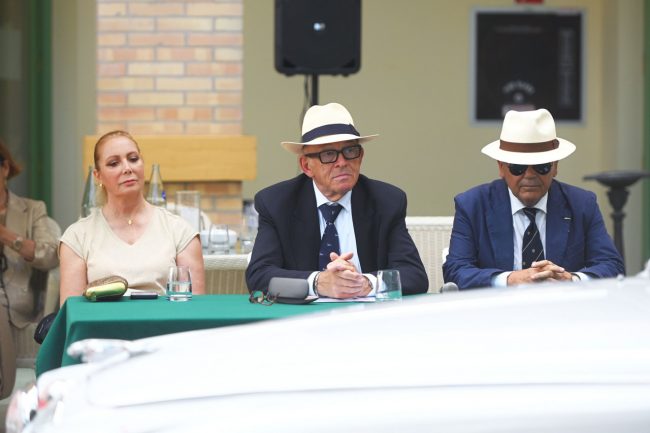 Raduno-Jaguar-Scuderia-Marche-4-650x433