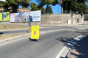 C’è da montare un’antenna:  chiusa “a sorpresa” via Cincinelli