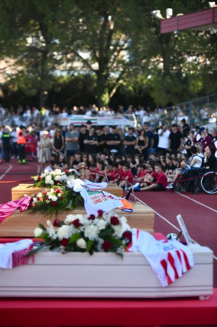funeral-helvia-recina-nicolas-calabrese-giorgio-franceschini-daniele-francalancia-_FDM14-433x650