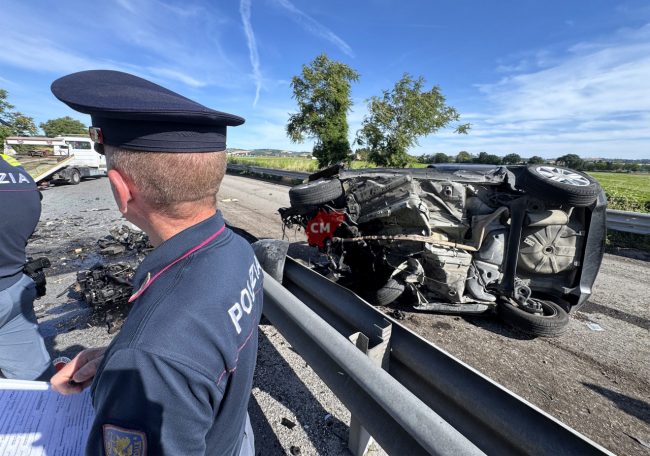 incidente mortale superstrada - nicolas calabrese christian perugini - polstrada morrovalle - FDM (21)