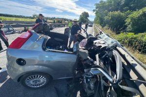 Schianto mortale sulla superstrada:  «Cantieri infiniti, era prevedibile.  Lì il rischio è una presenza quotidiana»