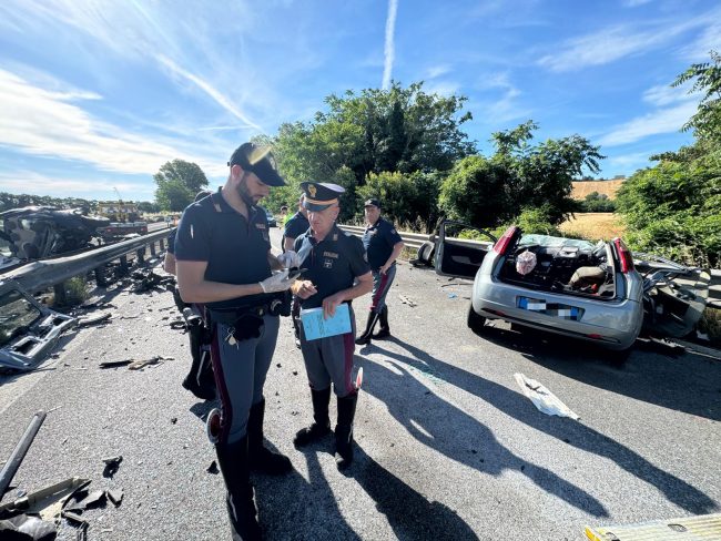 incidente-superstrada-mortale-6-650x488