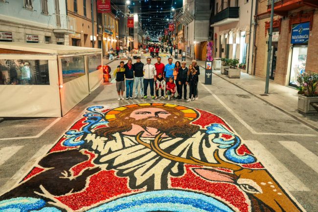 infiorata-corpus-domini-castelraimondo