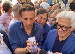 Parcaroli rieletto, Salvini subito al telefono:  «Grande Sandro, sono a tua disposizione.  Metterò la tenda fuori dallo Sferisterio»