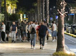  Civitanova, stretta sull’alcol:   scatta l’ordinanza per tutta l’estate  sul lungomare e nei parchi