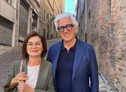 Parcaroli rieletto: inizia la festa (Video)