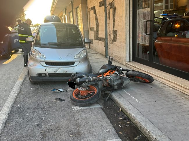 parcheggio-via-isonzo-incidente-2-650x488