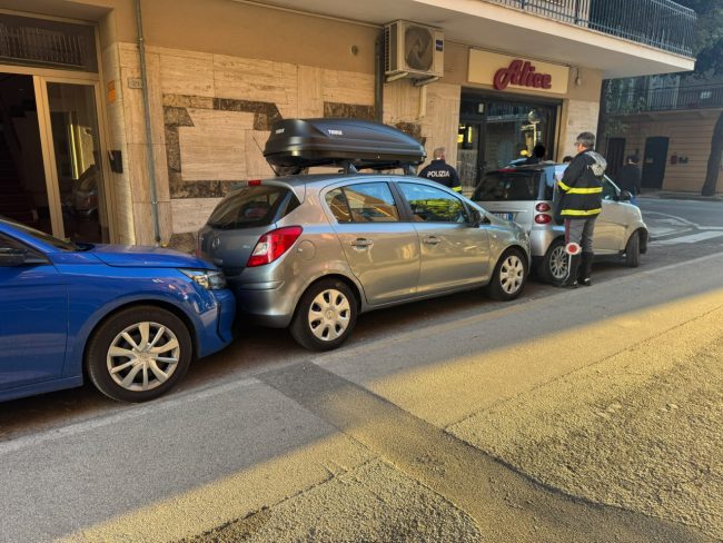 parcheggio-via-isonzo-incidente-3-650x488