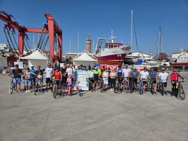 pedalata-del-gusto-gustaporto-civitanova2-650x488