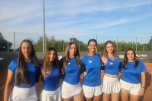 Le ragazze d’oro del Tennis Tolentino  volano in Serie B2