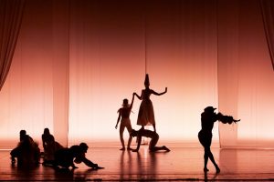 Il viaggio nei sogni del Balletto di Roma incanta il Rossini con “Carnaval Vivaldi”