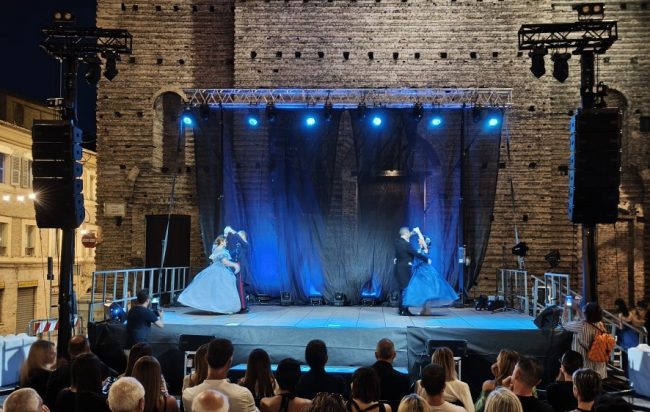 Danza-800-650x412