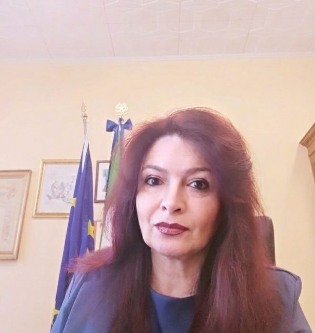 RETTORE DIRIGENTE SCOLASTICO ALESSANDRA GATTARI