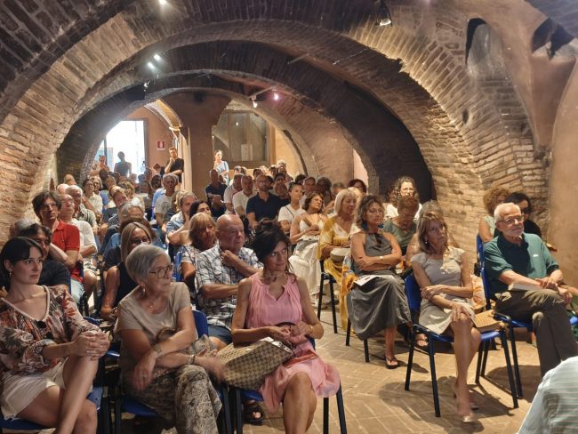 aperitivi-culturali-3-650x488