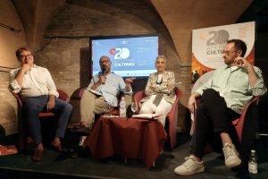 Prima Rossini, alla fine Bugs Bunny:  Figaro star degli Aperitivi Culturali
