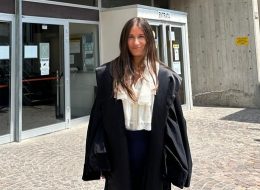 A zig zag sulla superstrada,  rompe dito ad un poliziotto:  camionista patteggia 3 anni