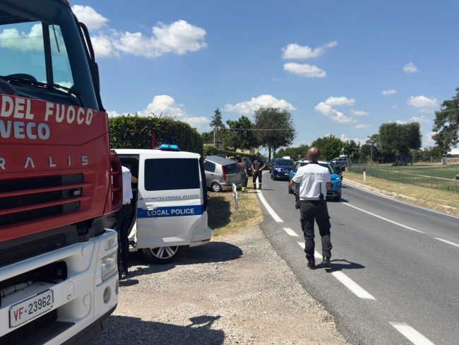 incidente-civitanova-montecosaro-2-vigili-del-fuoco--650x488