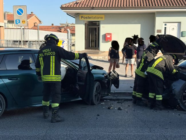 incidente-civitanova-santa-maria-apparente3-650x488