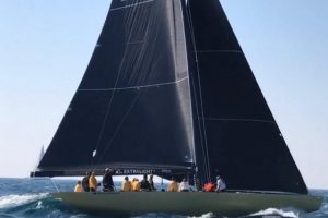 Maurizio Vecchiola porta un mito  dell’America’s Cup al Mondiale di Imperia:  sarà al timone di Kookaburra III