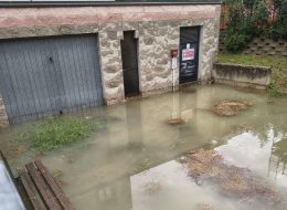 Allagamenti, alberi caduti  e crolli di mura e coperture:  San Severino sferzata dal maltempo