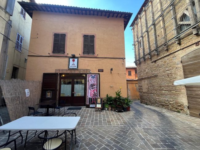 Noé Wine and Food