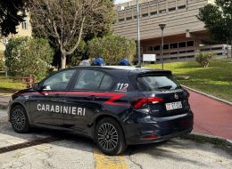 Aggressione in pronto soccorso:  calci e pugni a medico e infermieri