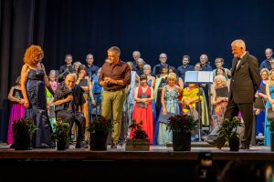 Il Jubilate incanta il Rossini:  sul palco anche Don Paolo Bascioni
