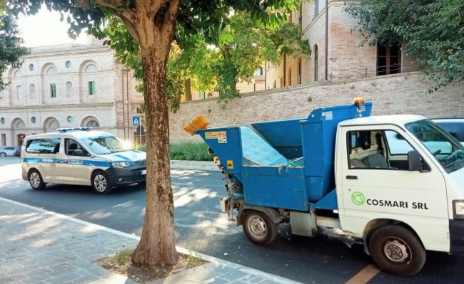 cosmari-polizia-locale-materasso-sferisterio