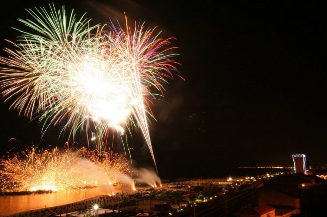 festa-sant-anna-porto-potenza-fuochi