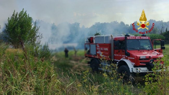 incendio-sterpaglie-corridonia