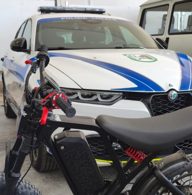 motorino polizia locale civitanova