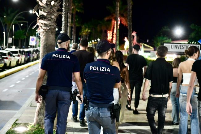 polizia controlli movida notte civitanova archivio