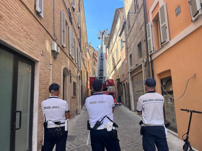 tetto crollato macerata 4