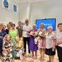 Da 55 anni stessa spiaggia, stesso mare:  premiata la fedeltà di Vilma Chimentin