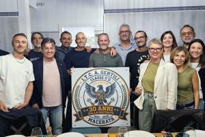 A 30 anni dal diploma,  i “ragionieri” di nuovo insieme