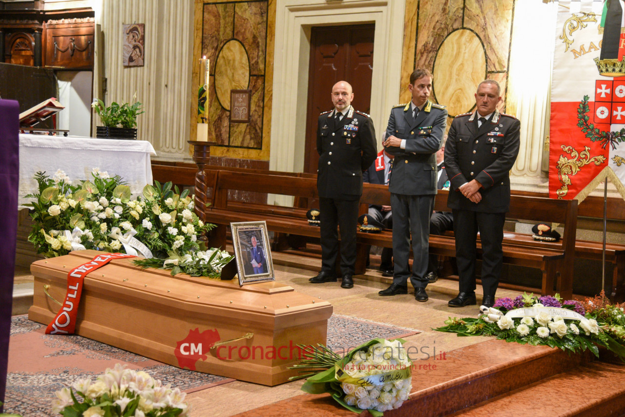 In Centinaia Per L addio Ad Andrea Angeli Anche Boldrini E L amico in-centinaia-per-l-addio-ad-andrea-angeli-anche-boldrini-e-l-amico