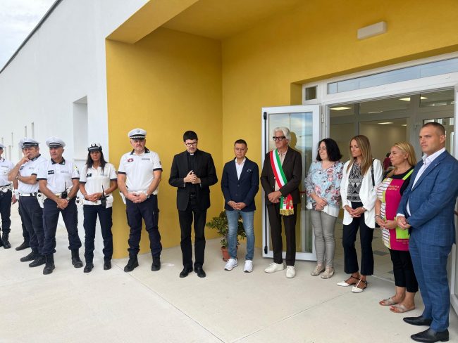 Apertura nuova scuola Vergini 6