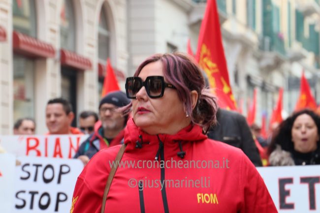 FIOM-manifestazione_elettrodomestico_Sara_Galassi-24-650x433-1