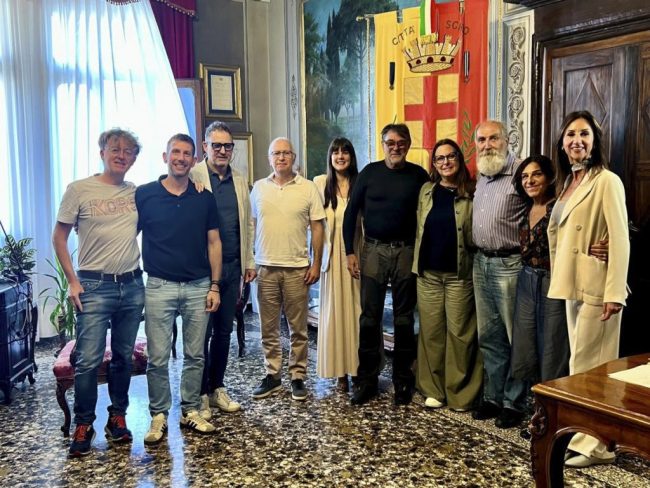 Il-sindaco-Ricottini-in-visita-al-Comune-di-Schio