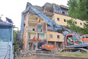 Santuario di San Pacifico,  la demolizione del collegio  partita nel giorno del santo