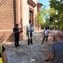 Il vescovo benedice l’inizio dei lavori  alla chiesa del Santissimo Redentore