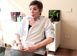 «Aggredita dai ragazzini,  ho sette costole rotte e polmone perforato.  Non respiravo e ho perso conoscenza»