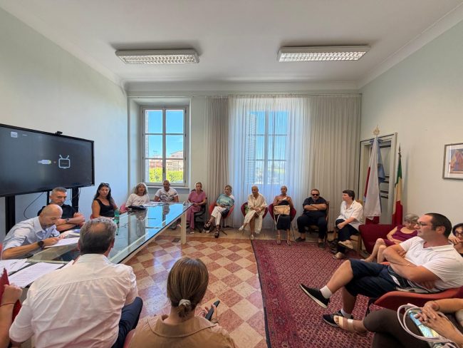 commissione-commercio