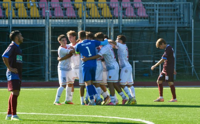 esultanza quarto gol recanatese contro foligno