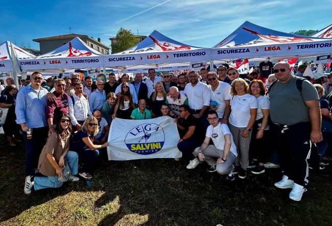 foto gruppo macerata pontida