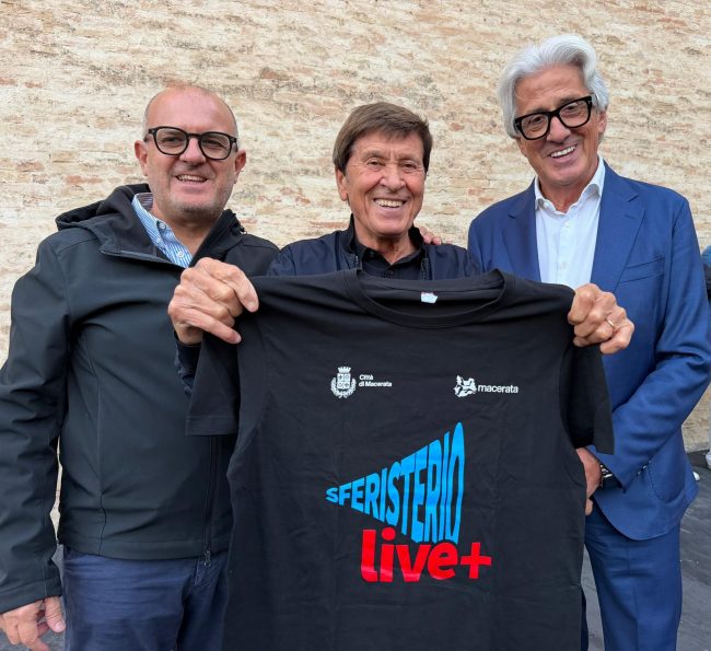 gianni morandi sacchi parcaroli