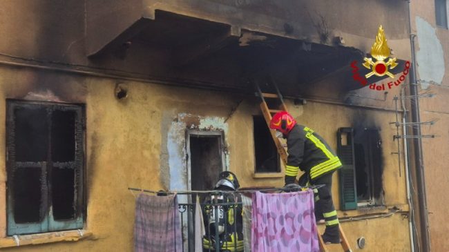 incendio-loreto-3-650x365-1