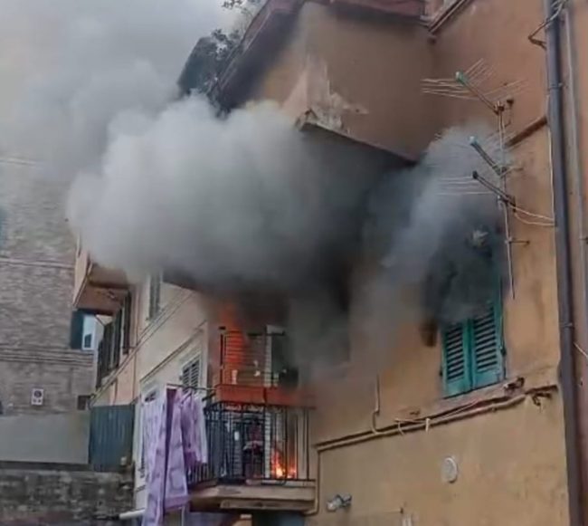 incendio-loreto-5-1-650x581-1